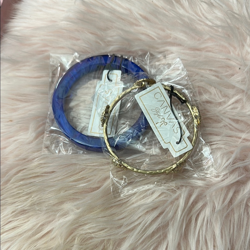 Bella Canvas Elegant Gold and Blue Bracelet Set